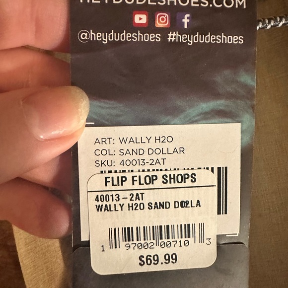 Hey Dude Shoes - Picture 8 of 9